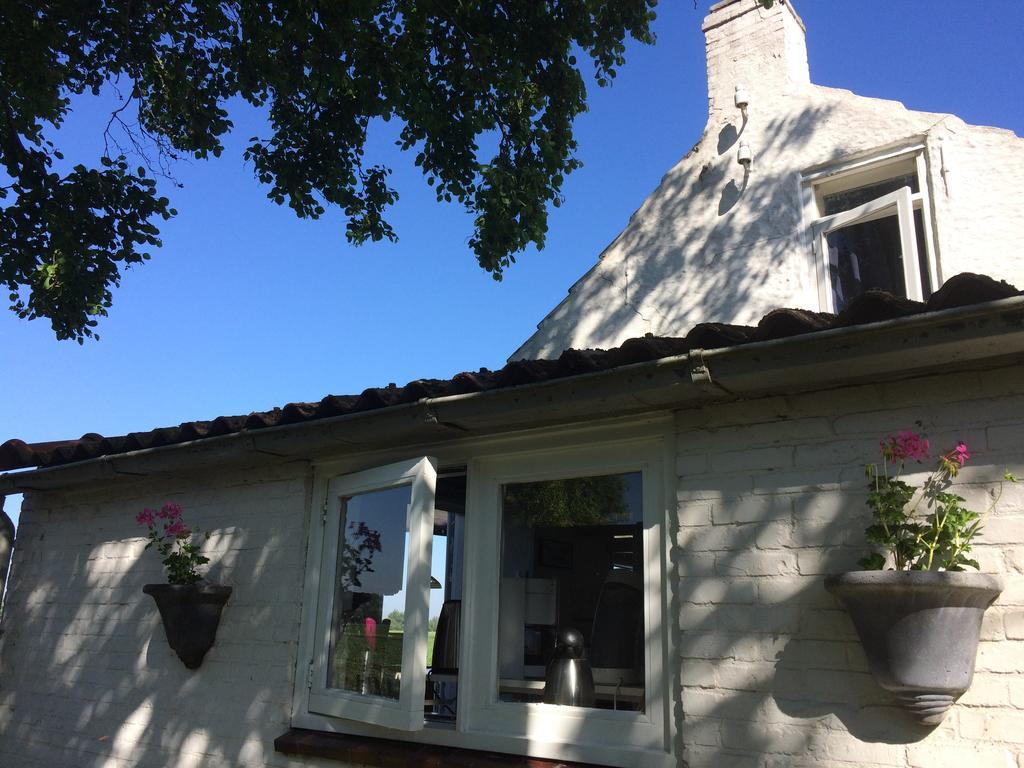 Farmhouse Near Beach Kloosterzande 외부 사진